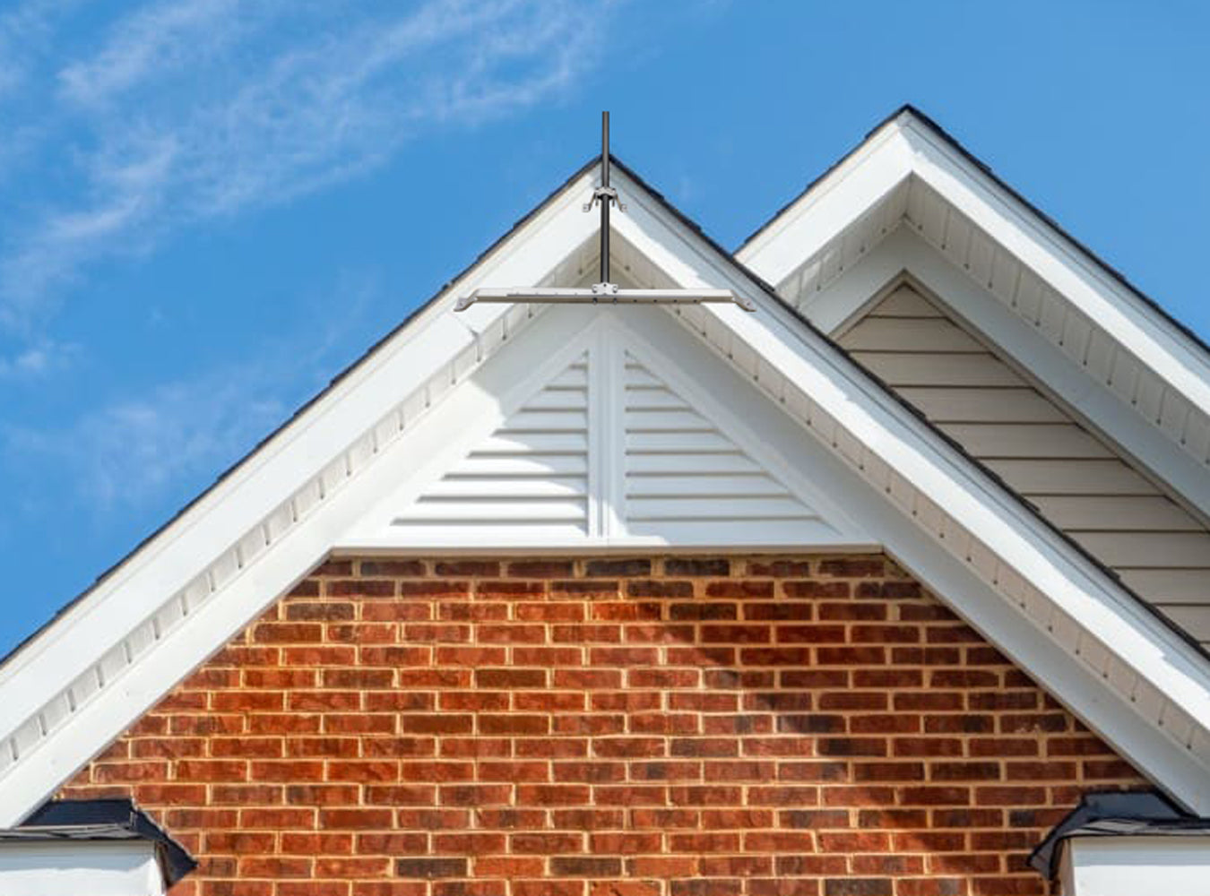 Adjustable Eave Mount